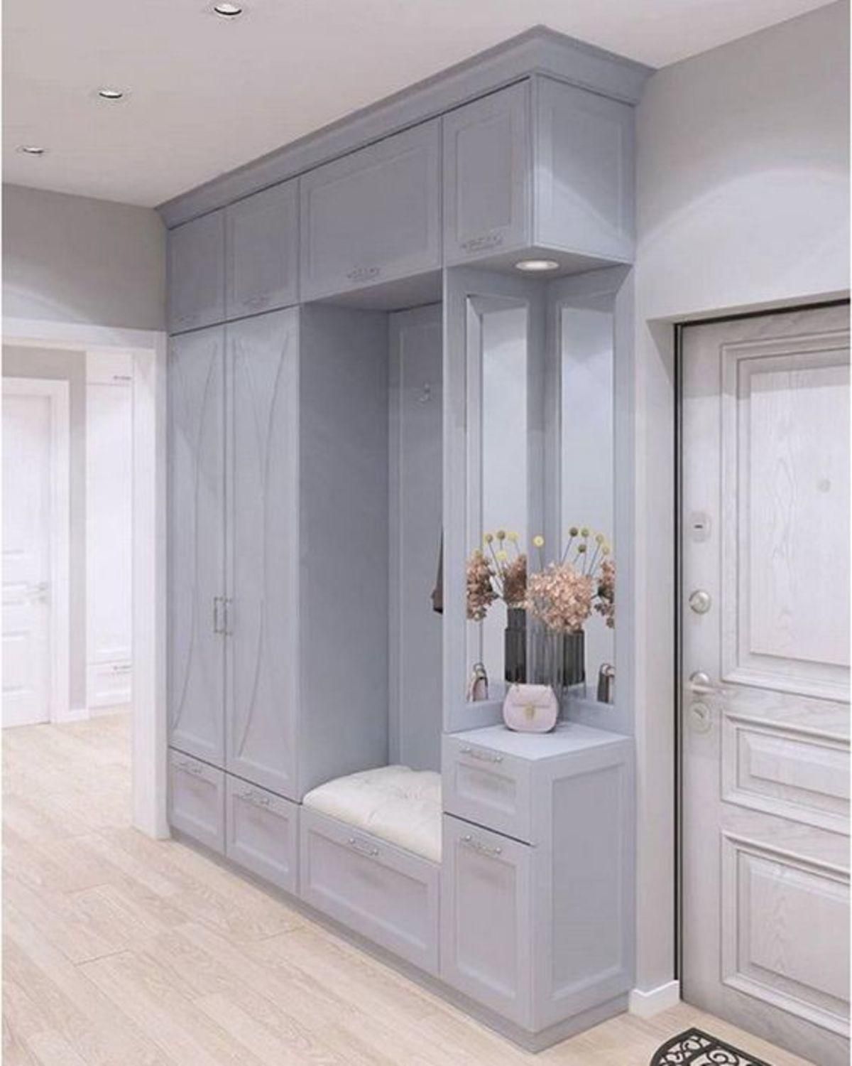 Как обустроить узкую прихожую: лайфхаки от дизайнера интерьера Как обустроить узкую прихожую: лайфхаки от дизайнера интерьера