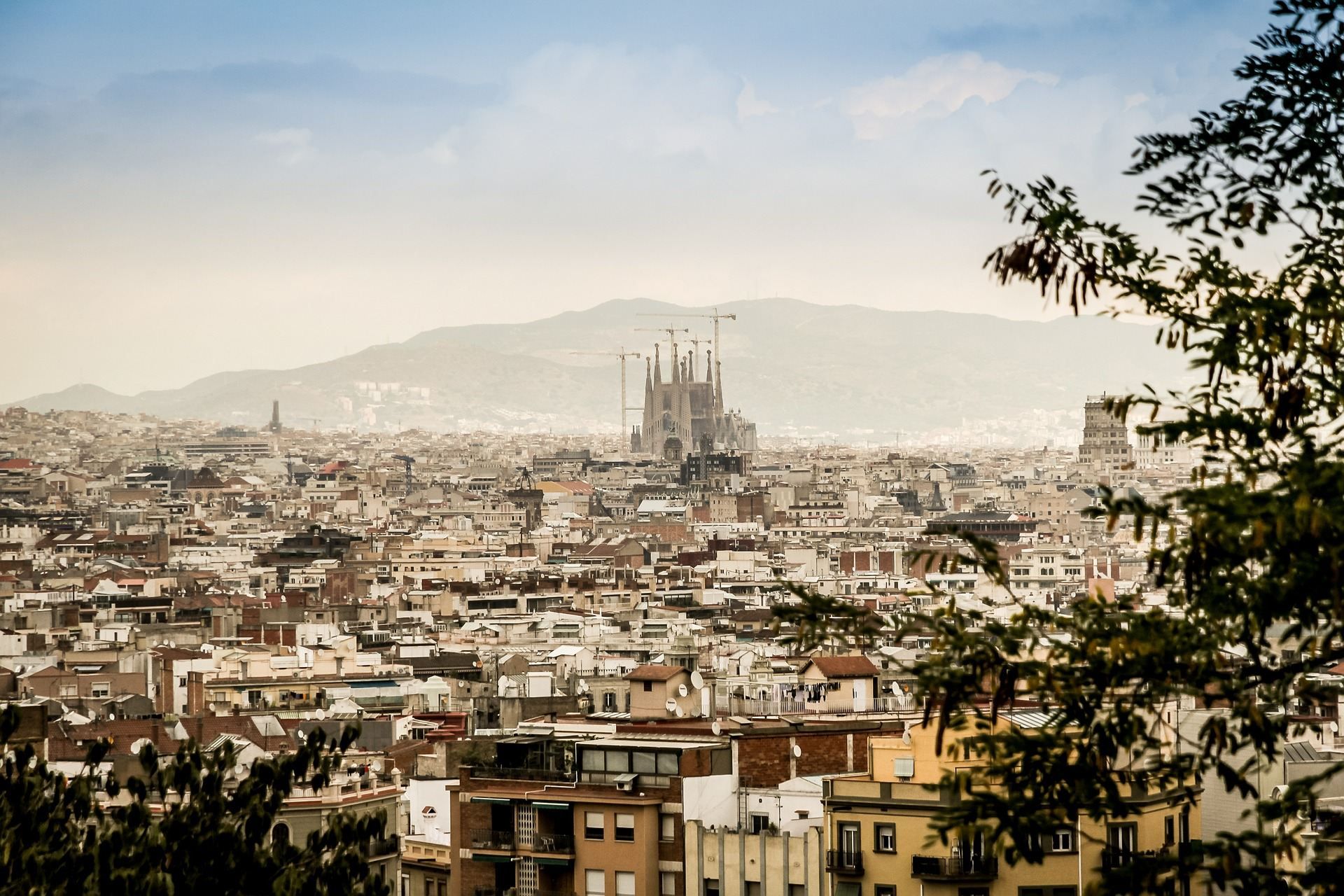 В Испании объявили масштабную распродажу жилья: что, где и за сколько можно купить