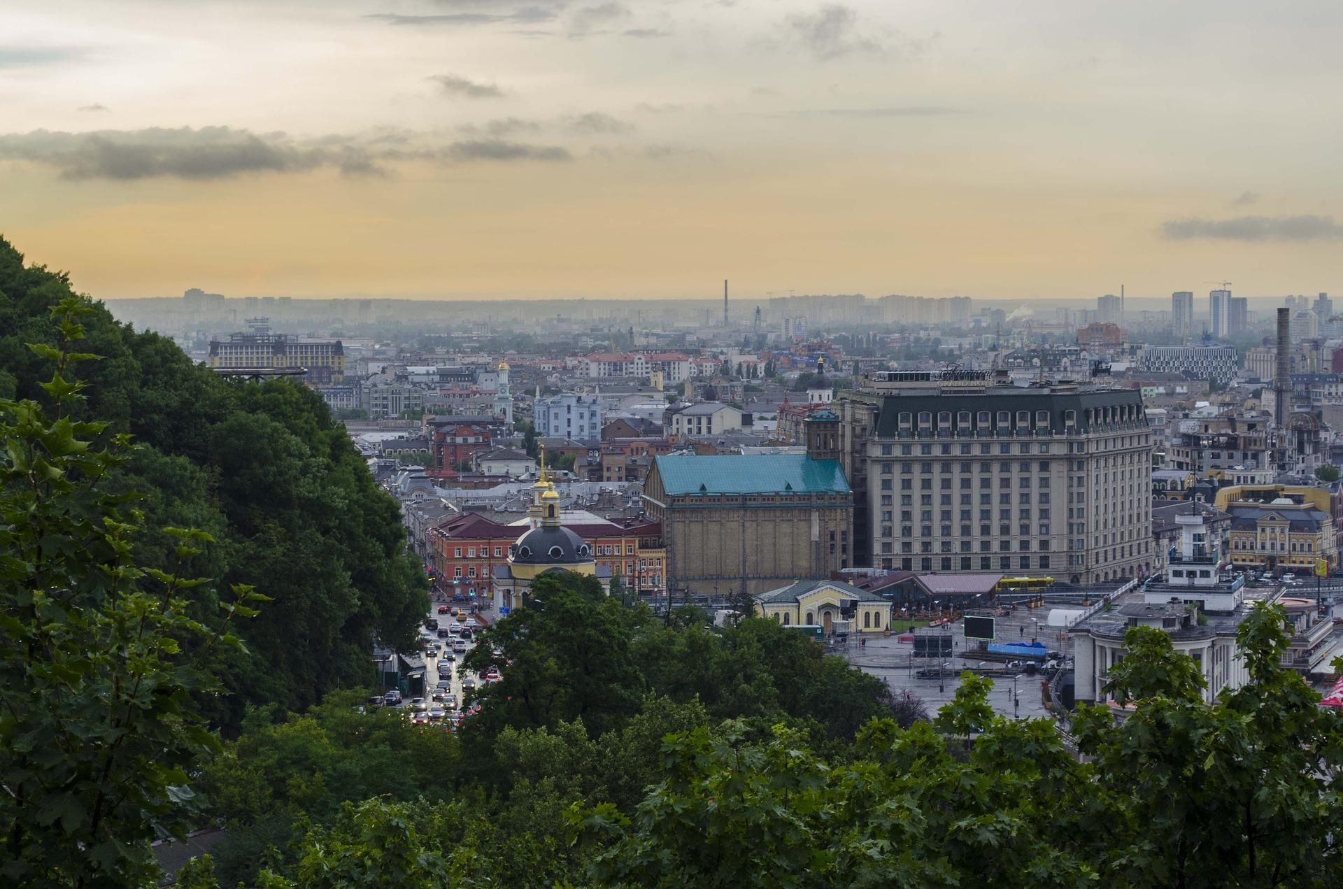 Сколько стоит квадрат в новостройке Киева: свежие цены по районам