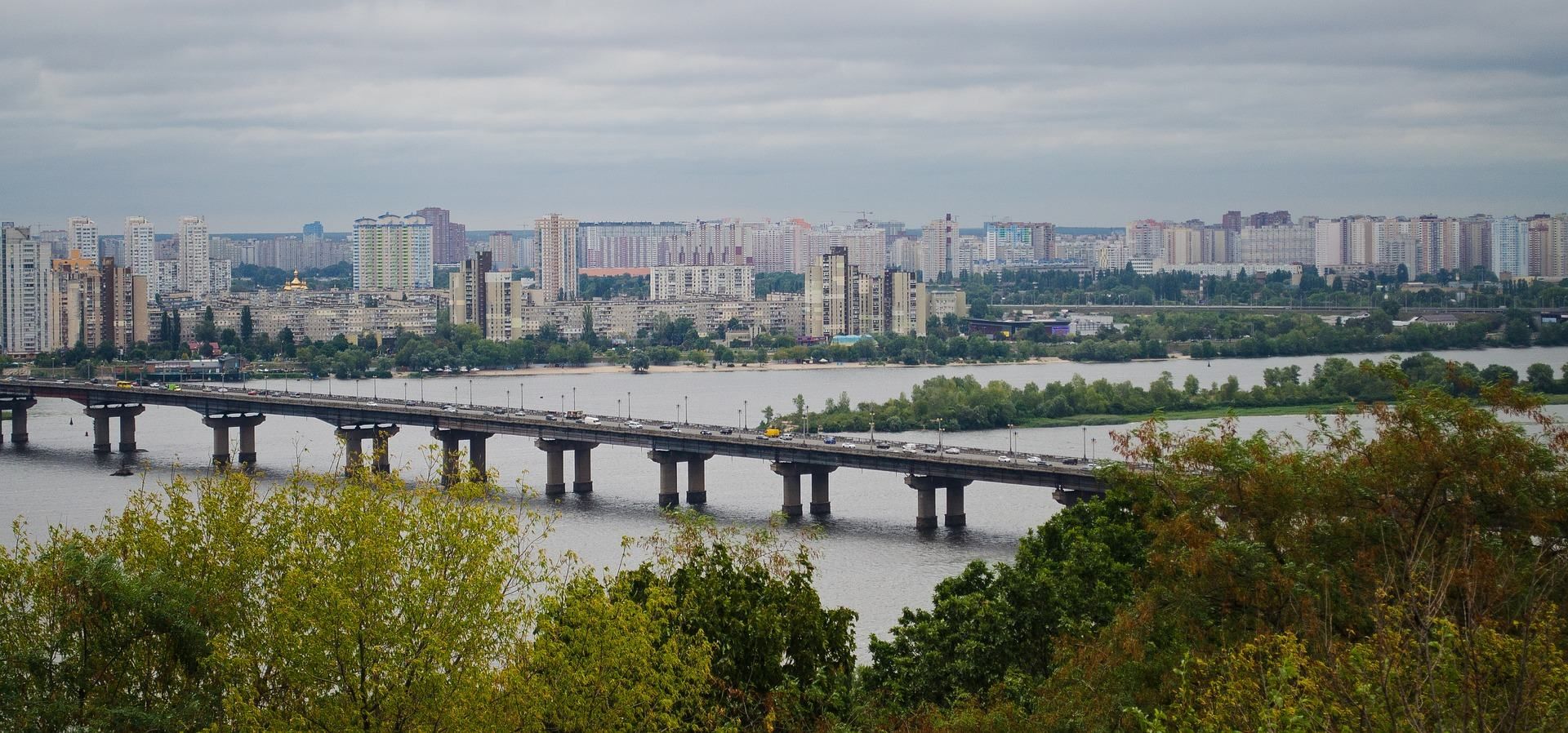 В Киеве провернули новую аферу с жильем: какую схему использовал мошенник