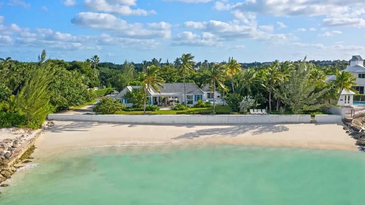 Как выглядит дом на Багамах, где отдыхала принцесса Диана с Гарри и Уильямом - фото
