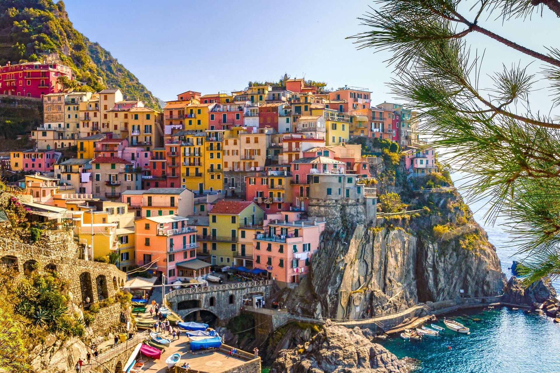 Місто в Італії підвищило ціни на будинки з одного до двох євро: що і де можна купити