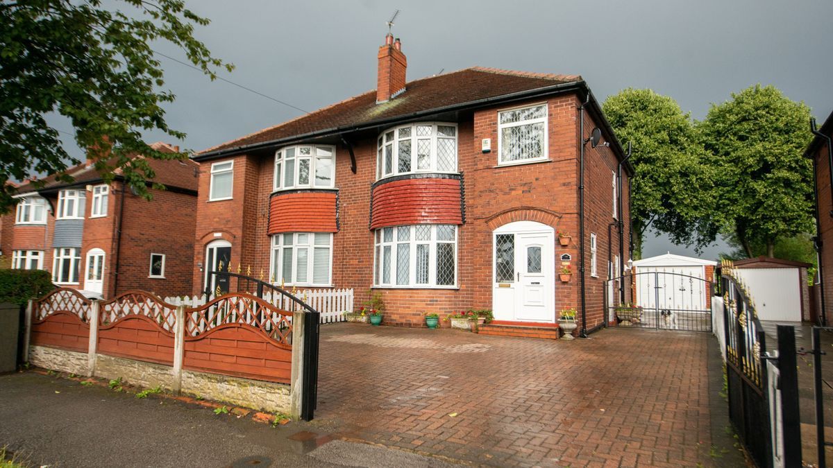 В Великобритании женщина обнаружила неожиданную находку в своем доме В Великобритании женщина обнаружила неожиданную находку в своем доме