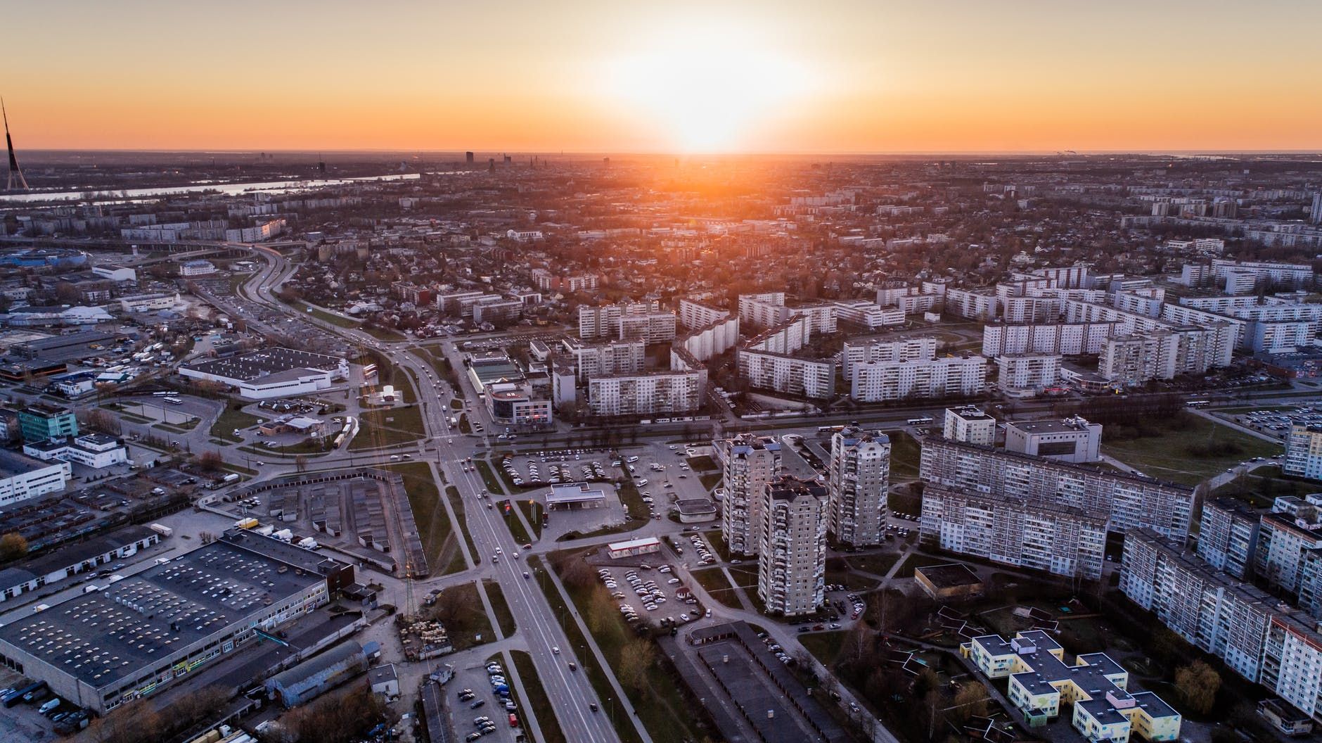 В яких областях України найнижчі ціни на одно- та багатокімнатні квартири: аналіз ринку - Нерухомість