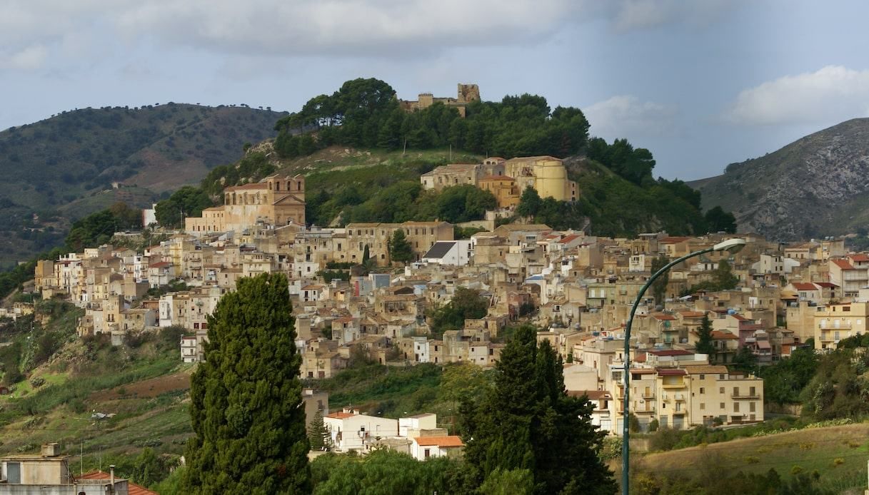 Италия расширяет список городов, где можно приобрести дом за 1 евро: что предлагают - Недвижимость