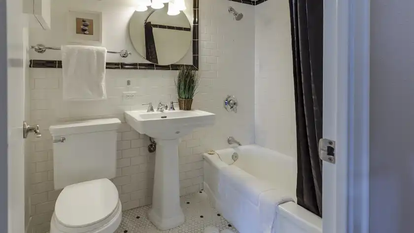 7 ідей для облаштування невеличкої ванної кімнати: поради дизайнерів з фото - Нерухомість