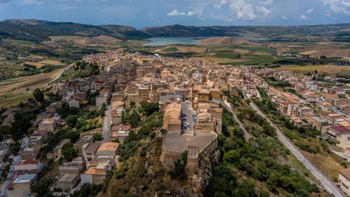 Муніципалітет Самбука-ді-Сицилія продає будинки за 2 євро