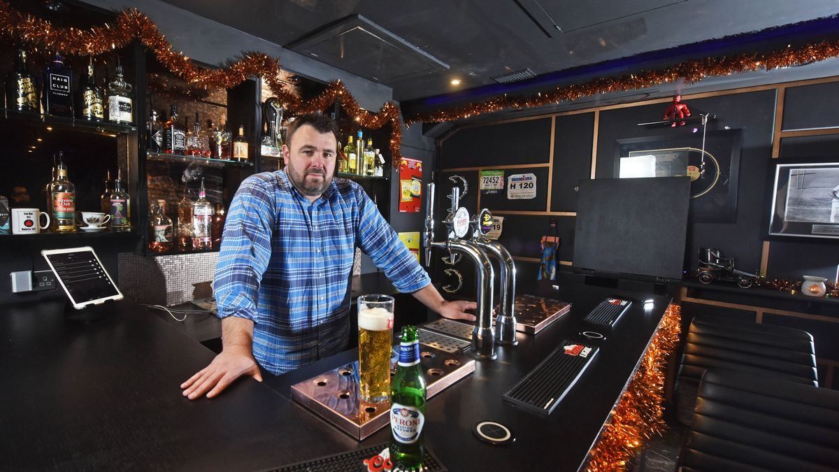 Мужчина потратил 26 тысяч долларов, чтобы построить бар под землей: что из этого вышло - Недвижимость