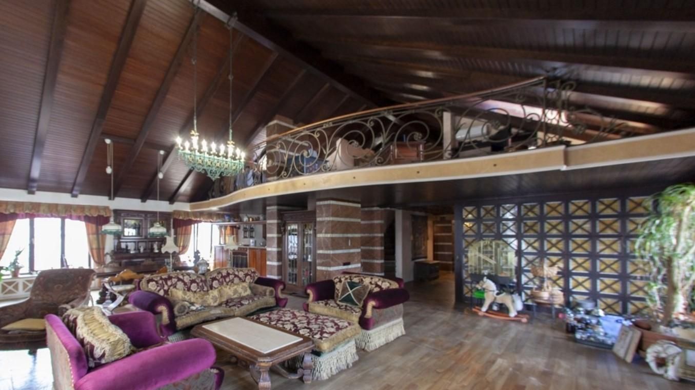 "Итальянский ренессанс" в Киеве: как выглядит трехуровневая квартира за 1 миллион долларов - Недвижимость "Итальянский ренессанс" в Киеве: как выглядит трехуровневая квартира за 1 миллион долларов - Недвижимость