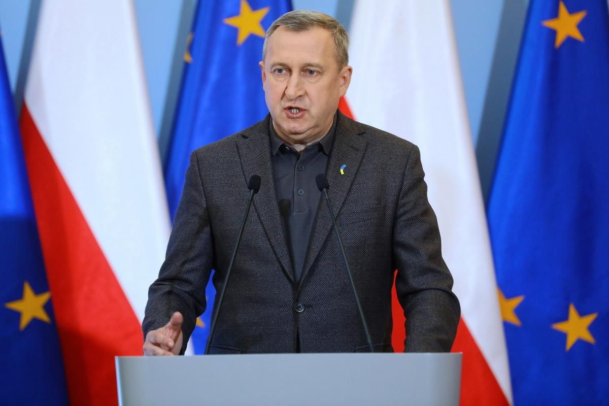 Польша анонсировала госпрограмму по строительству жилья для украинских переселенцев Польша анонсировала госпрограмму по строительству жилья для украинских переселенцев