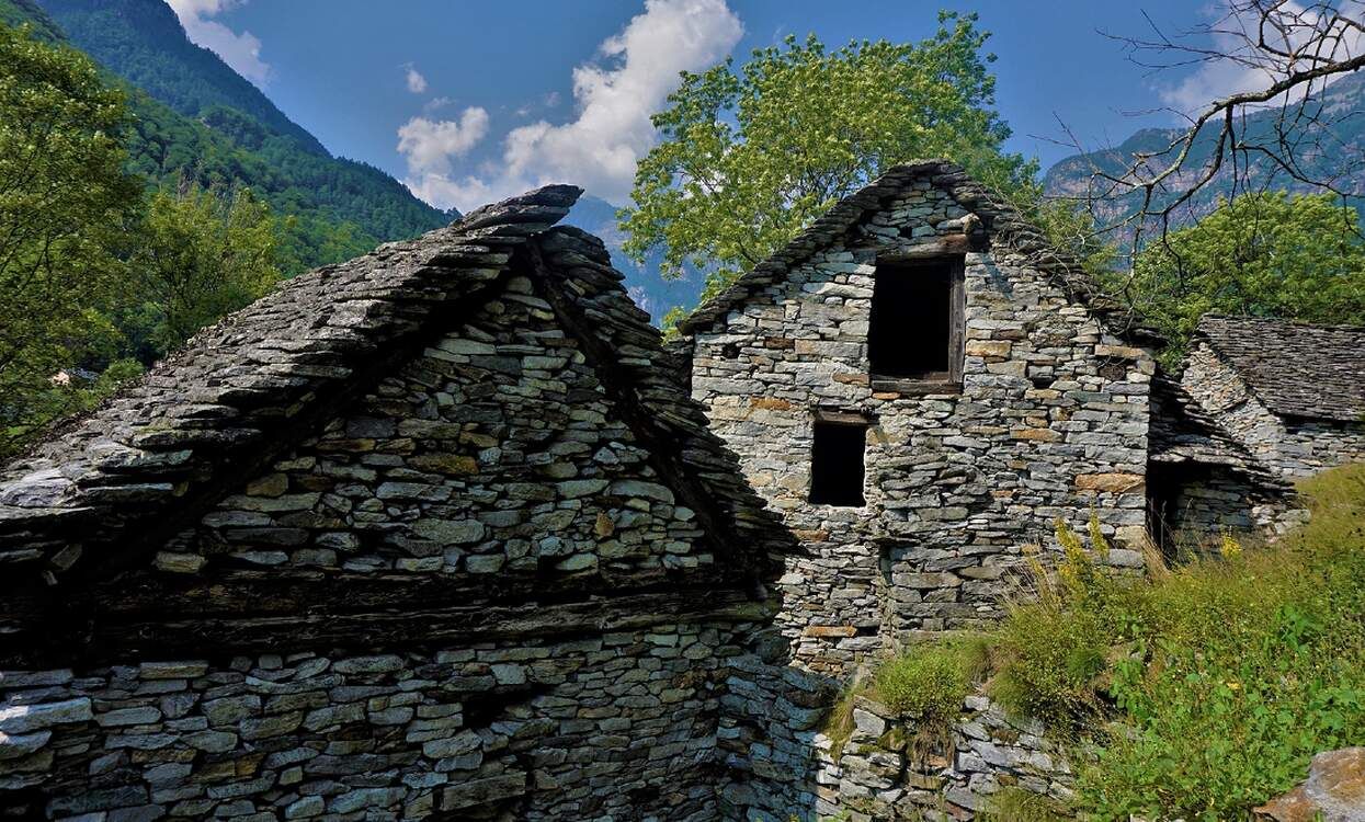 Будинок за 1 франк у Швейцарії Будинок за 1 франк у Швейцарії