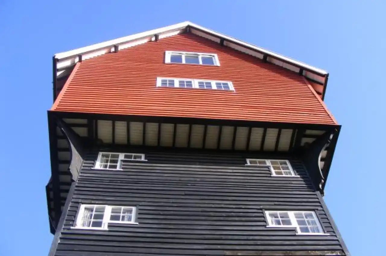 Оригинальный дом Оригинальный дом