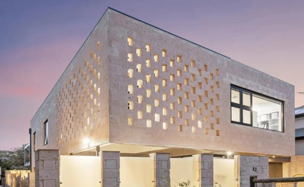 Дом, напоминающий фонарь Дом, напоминающий фонарь