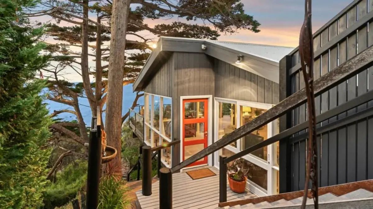 Будинок з краєвидом на затоку Будинок з краєвидом на затоку