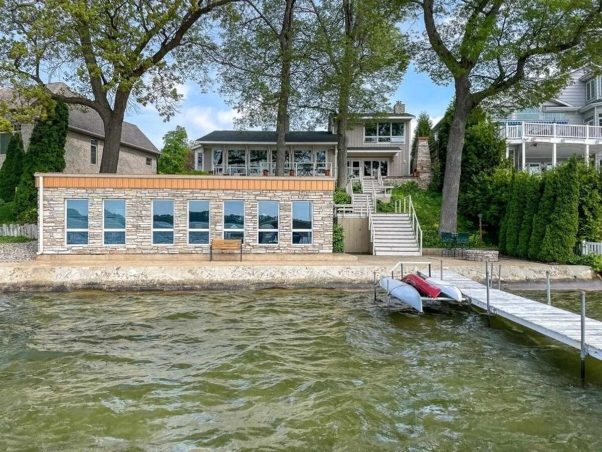 Дом с рестораном в стиле 1950-х годов - сколько стоит уникальный дом - Недвижимость Дом с рестораном в стиле 1950-х годов - сколько стоит уникальный дом - Недвижимость