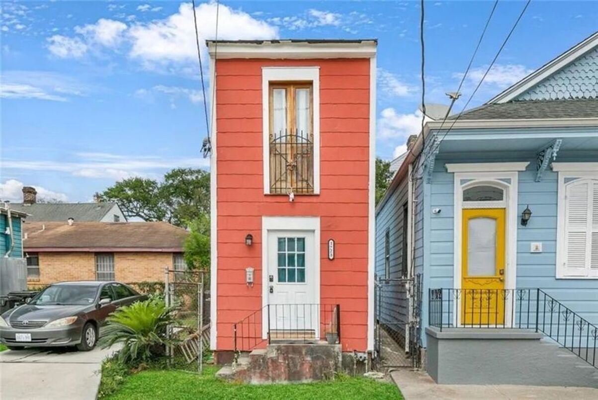 Вузький будинок в Новому Орлеані - погляньте на це крихітне й затишне житло - Нерухомість