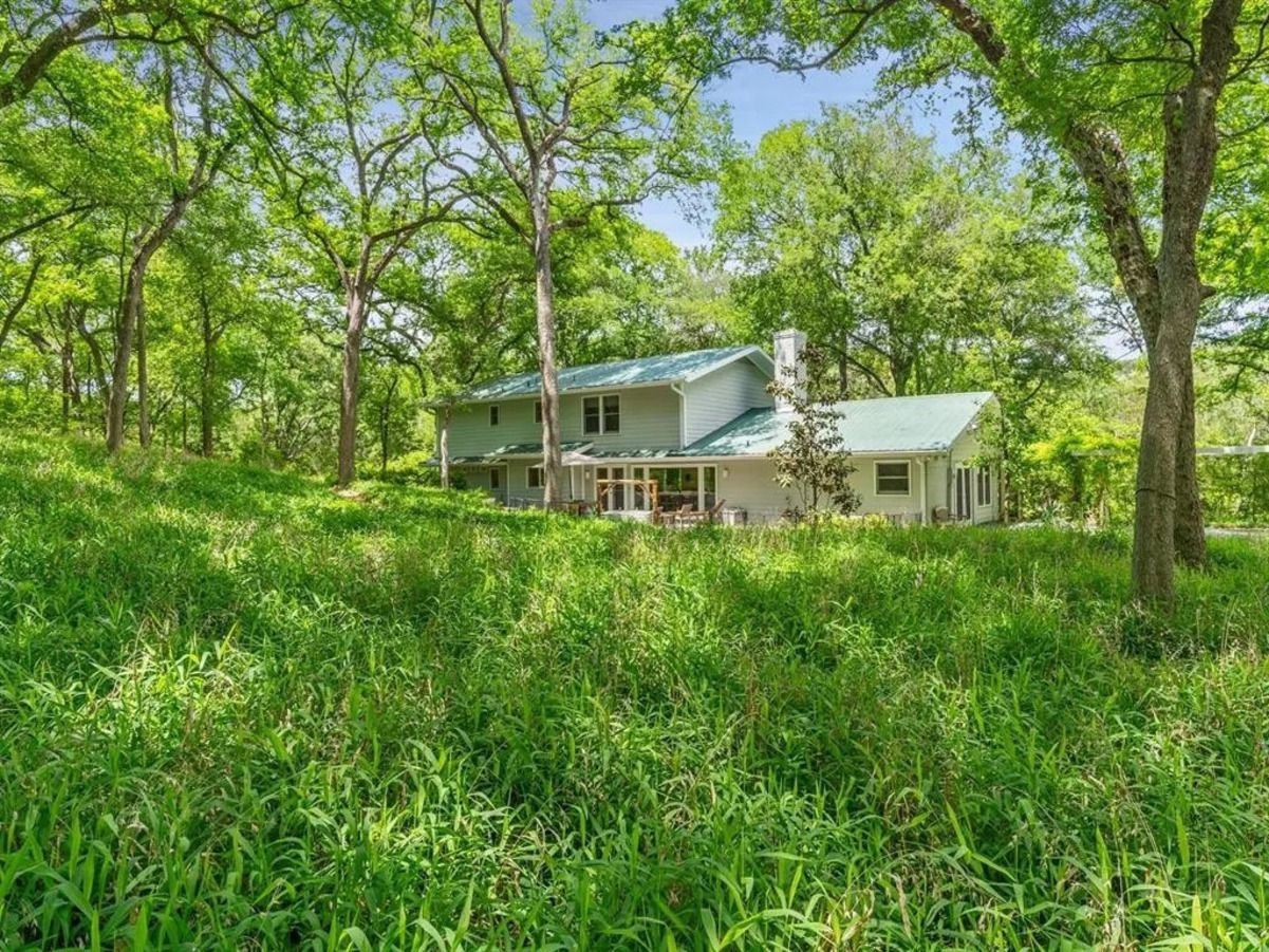Будинок серед природних заповідників - у Техасі продають казкове житло - Нерухомість
