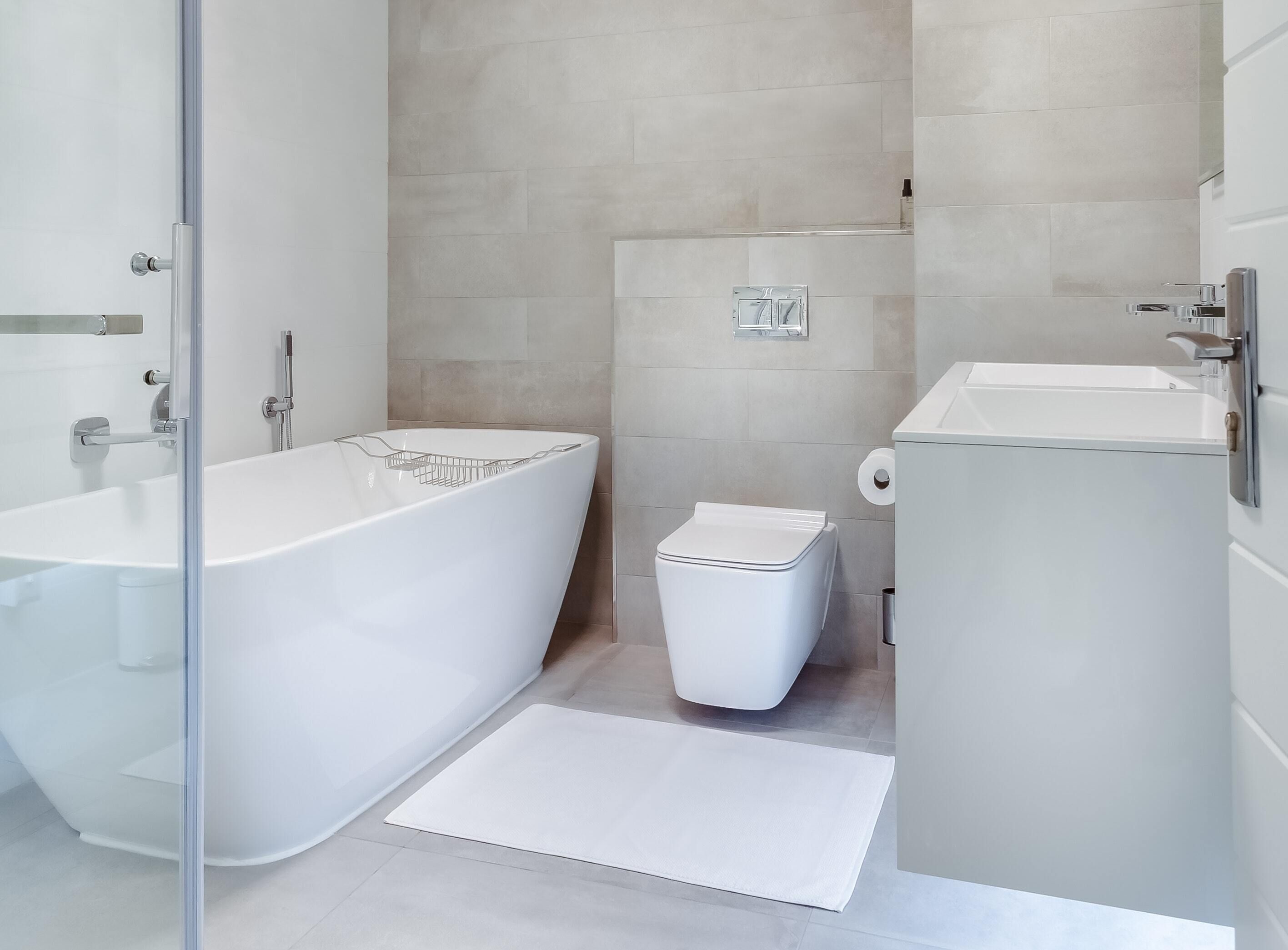 Ковер в ванной комнате - стоит ли купить, какие выбирать - Недвижимость Ковер в ванной комнате - стоит ли купить, какие выбирать - Недвижимость