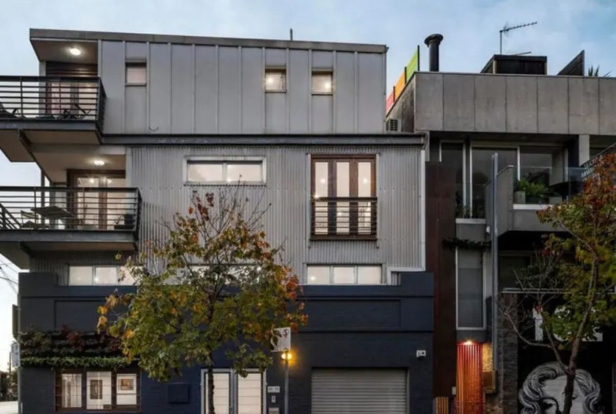 Дом со скрытой дверью - никто и не догадывался о еще одной комнате - Недвижимость Дом со скрытой дверью - никто и не догадывался о еще одной комнате - Недвижимость