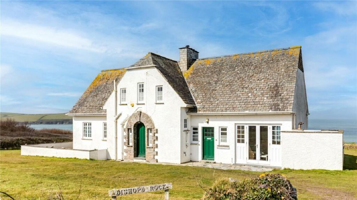 Будинок в обіймах природи Будинок в обіймах природи