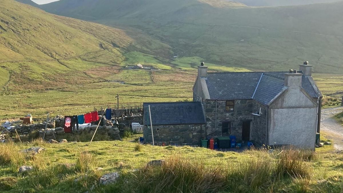 Будинок на одній із найвищих гір Британії - жінка розповіла свою історію життя - Нерухомість Будинок на одній із найвищих гір Британії - жінка розповіла свою історію життя - Нерухомість