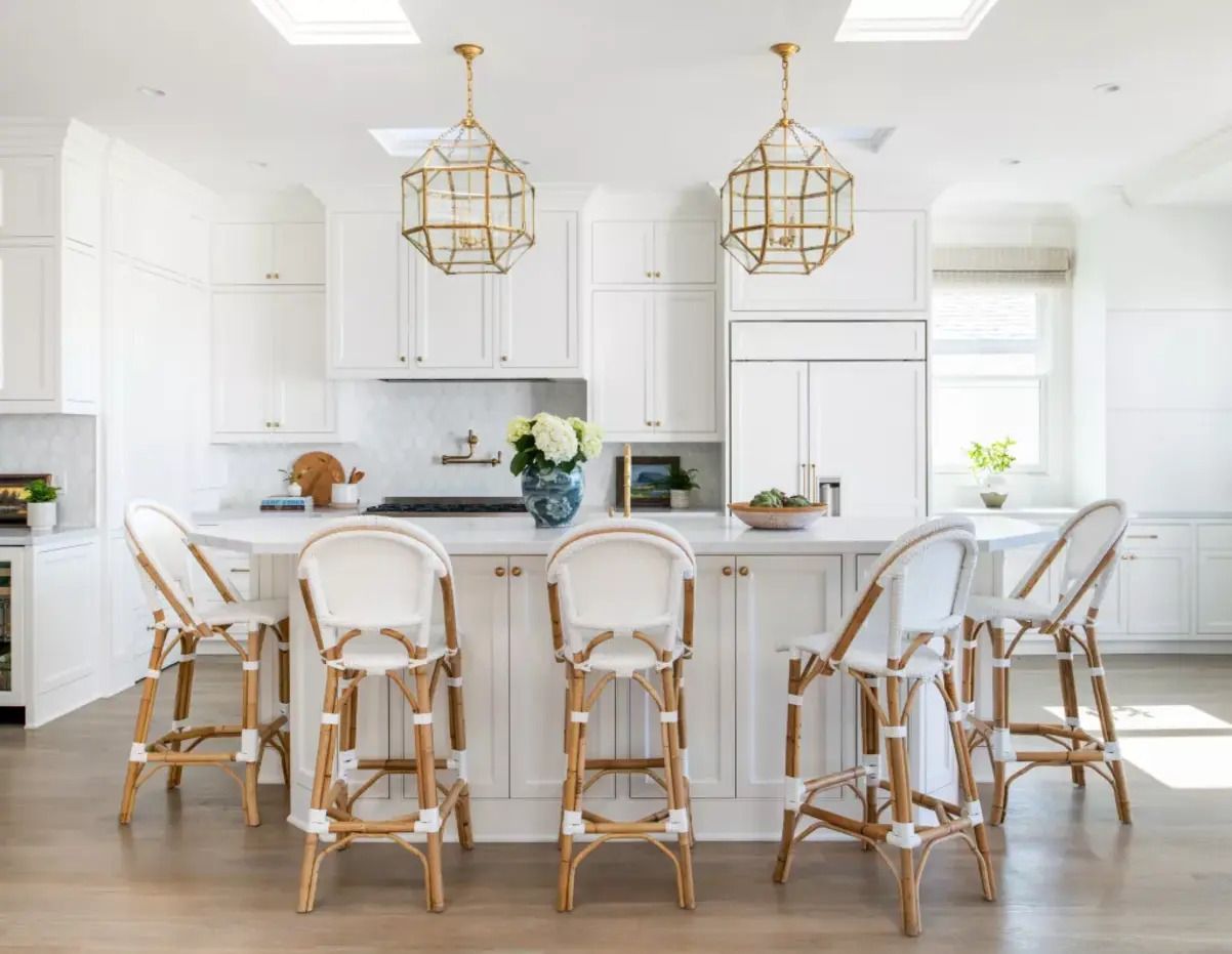 Колір підлоги на білій кухні - як правильно обрати, які є варіанти - Нерухомість