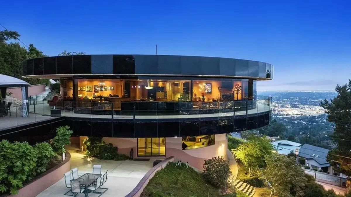 Будинок, який обертається - у Каліфорнії продають архітектурне диво - Нерухомість Будинок, який обертається - у Каліфорнії продають архітектурне диво - Нерухомість