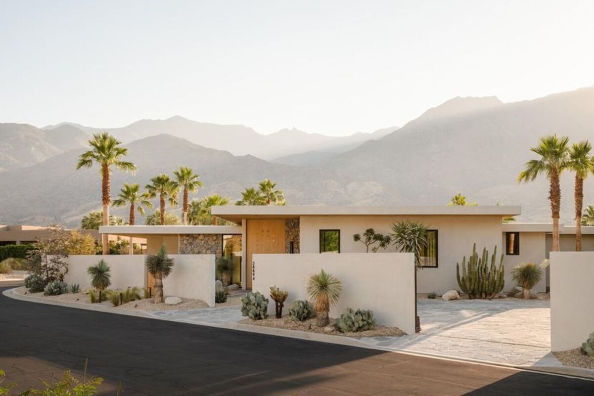 Сучасний будинок у пустелі - у Палм-Спрінгзі продають дуже красиве житло - Нерухомість
