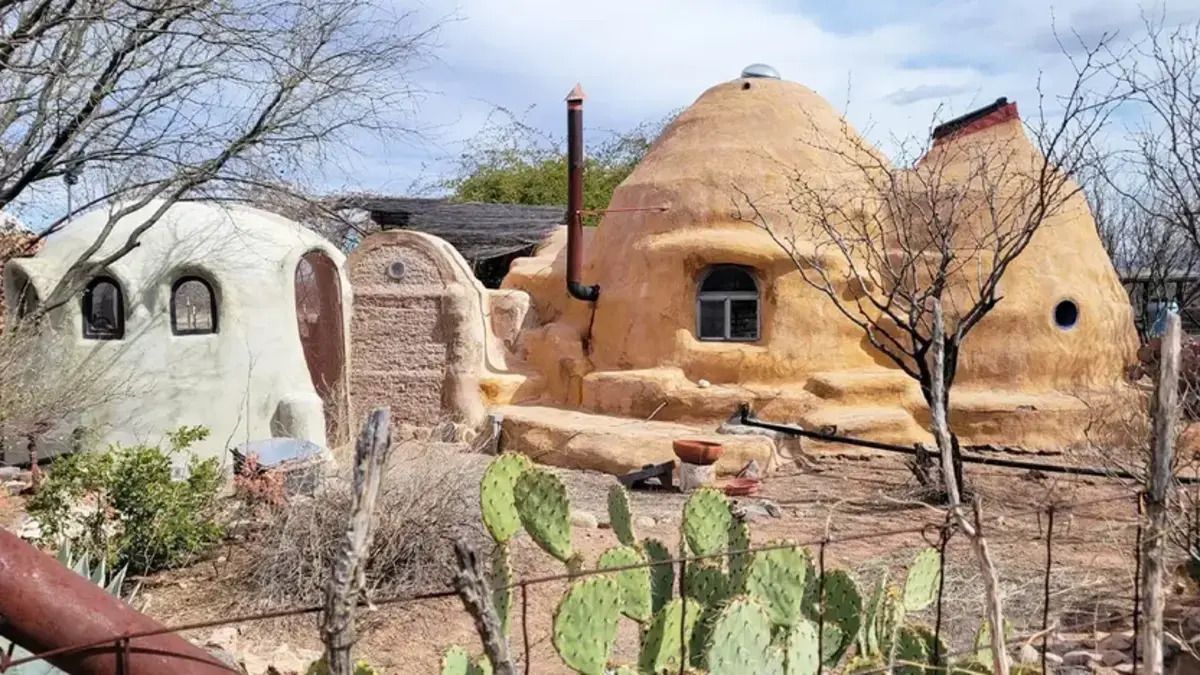 Дуже дивні будинки - такі помешкання можна побачити вкрай рідко - Нерухомість Дуже дивні будинки - такі помешкання можна побачити вкрай рідко - Нерухомість