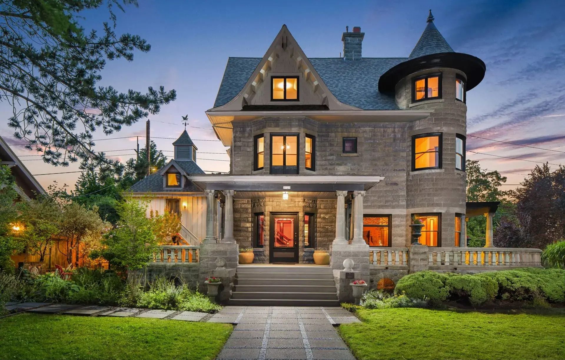 Вікторіанський будинок в Портленді - продають рідкісний будинок з каменю - Нерухомість Вікторіанський будинок в Портленді - продають рідкісний будинок з каменю - Нерухомість