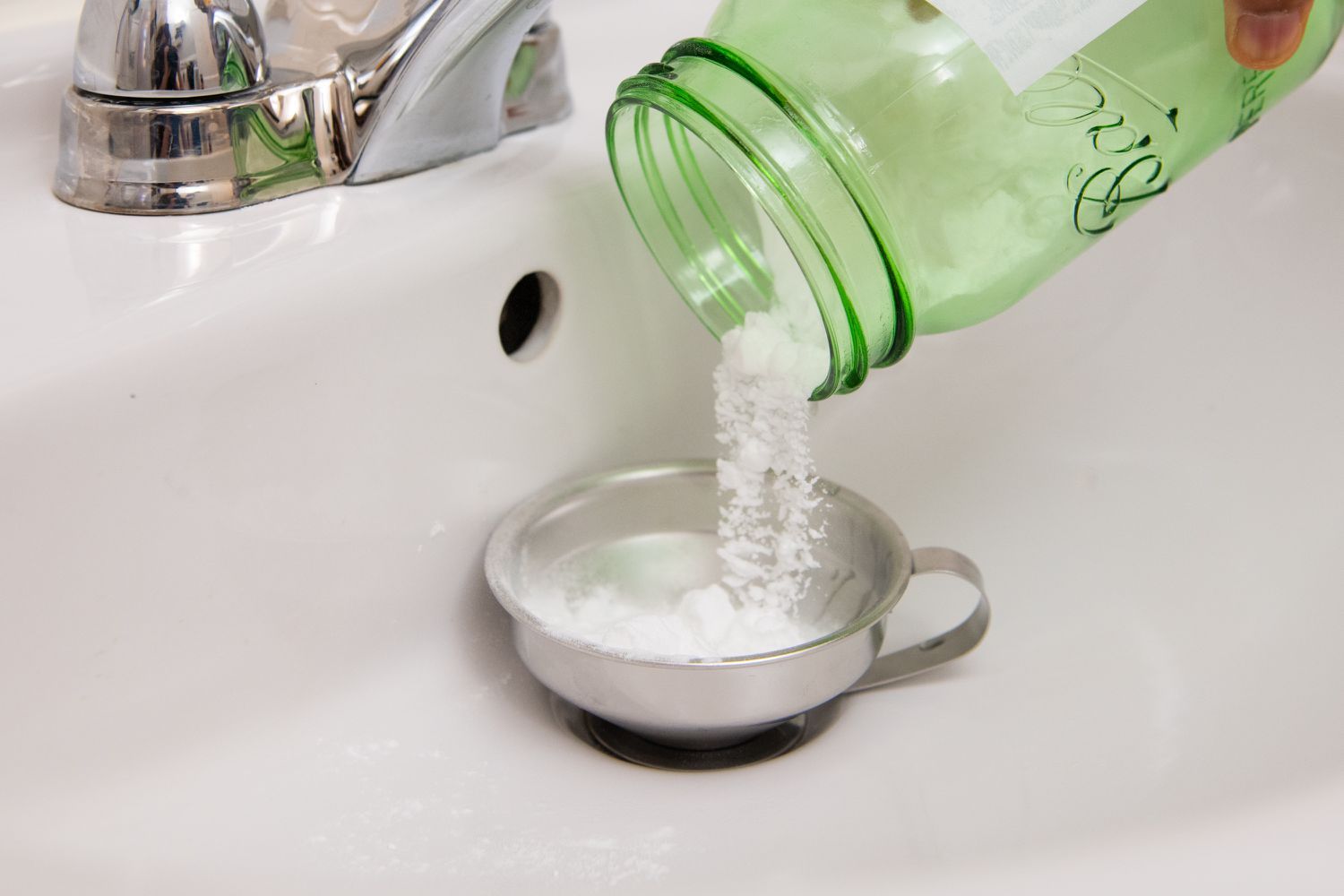 Харчова сода та оцет - як працює цей метод очищення каналізації - Нерухомість