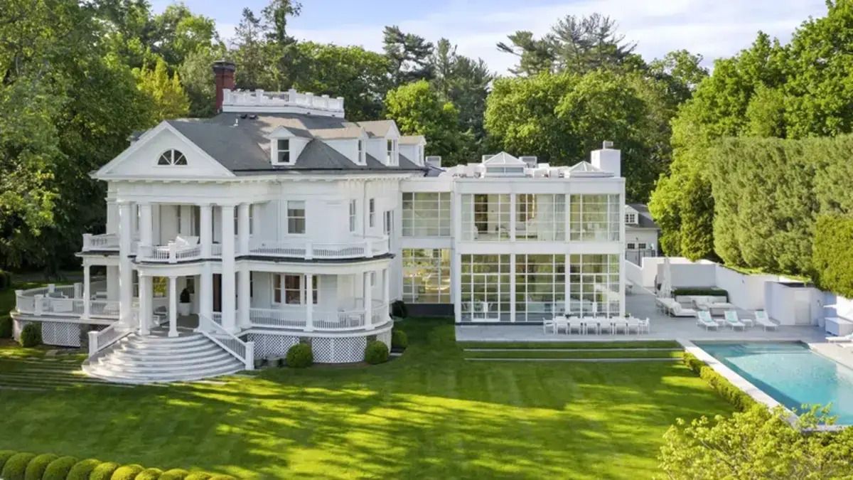Нагадує Білий дім - унікальне житло продають у Коннектикуті - Нерухомість