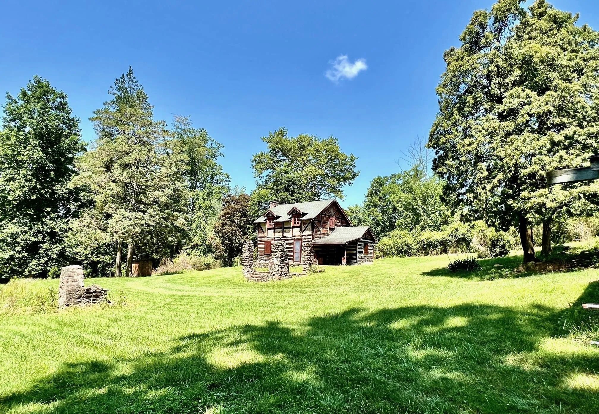 Сельский дом на природе - посмотрите на это волшебное жилье, так и манящее к себе - Недвижимость Сельский дом на природе - посмотрите на это волшебное жилье, так и манящее к себе - Недвижимость