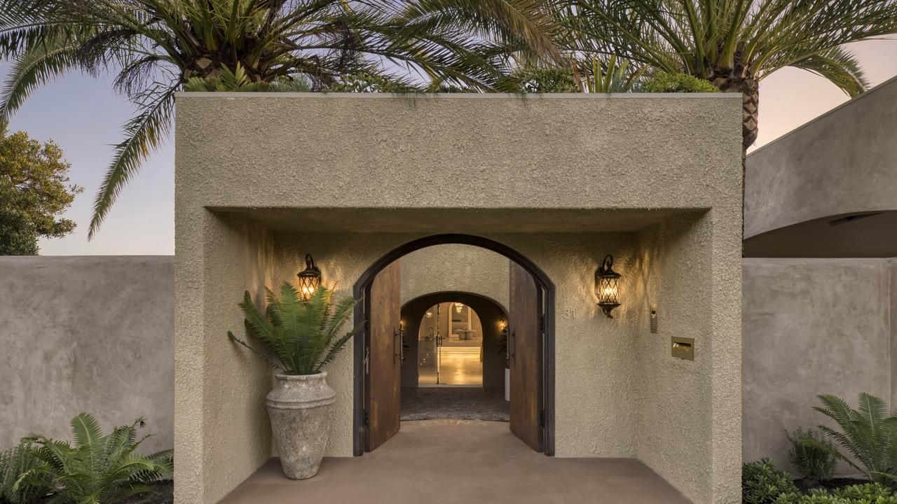 Cучасна печера - ви будете вражені дизайном цього будинку в Австралії - Нерухомість Cучасна печера - ви будете вражені дизайном цього будинку в Австралії - Нерухомість