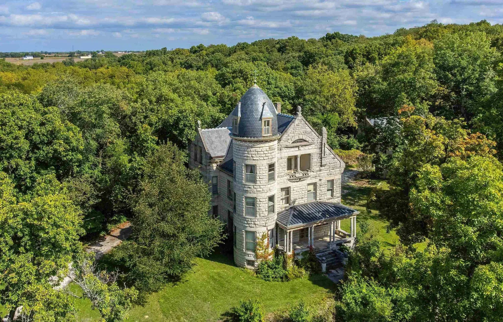 Замки по выгодной цене в США – на рынке появилось 5 королевских предложений – Недвижимость Замки по выгодной цене в США – на рынке появилось 5 королевских предложений – Недвижимость