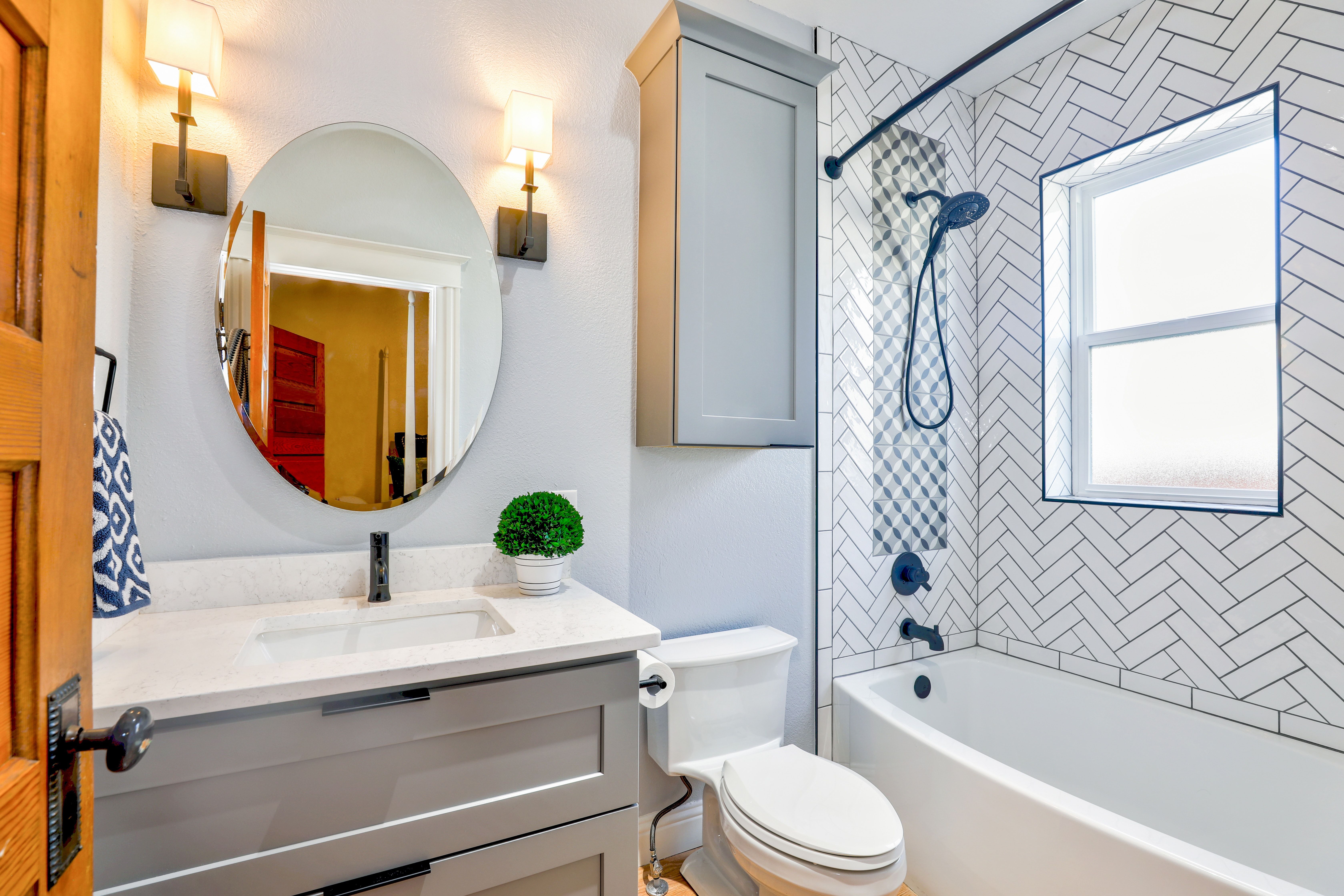Маленька ванна кімната - які є способи зберігання речей, щоб уникнути безладу - Нерухомість