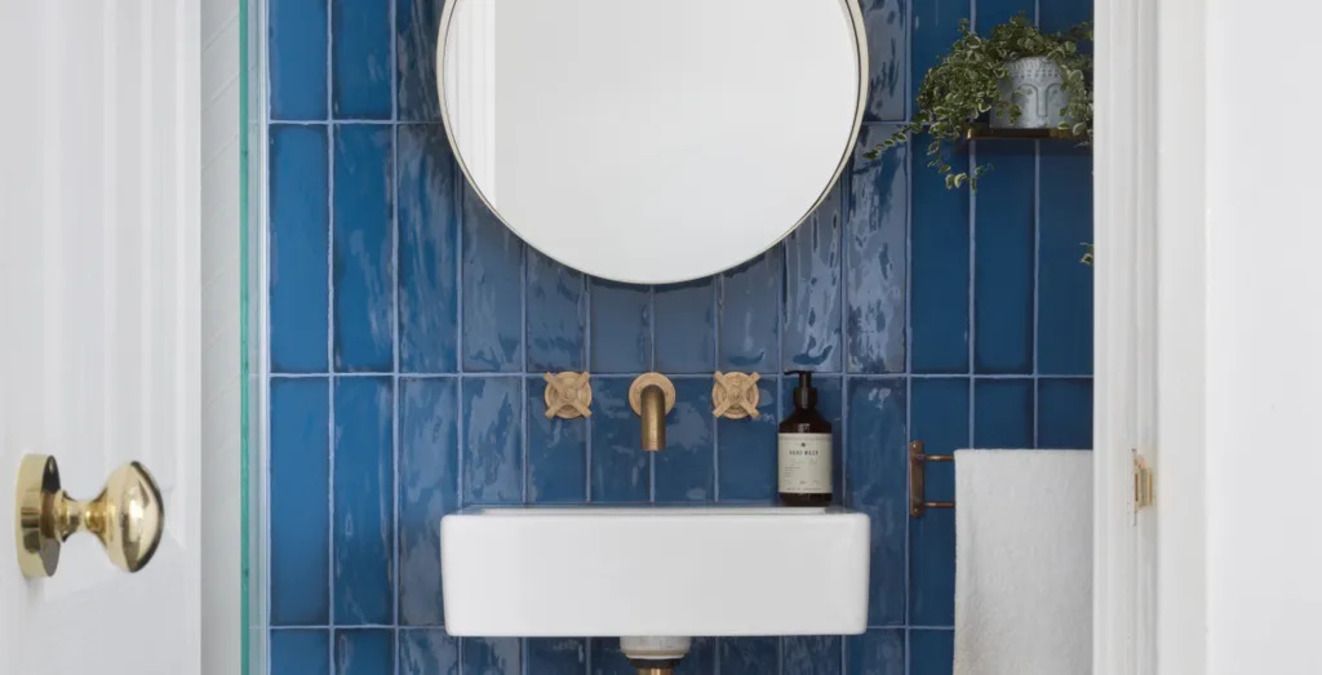 Плитка в ванной комнате - как она может увеличить комнату - Недвижимость