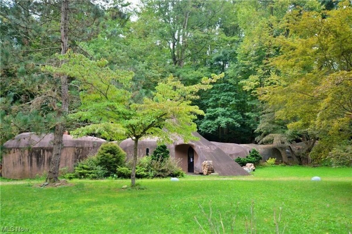 Будинок-печера - це справді унікальне житло з дуже цікавою історією - Нерухомість Будинок-печера - це справді унікальне житло з дуже цікавою історією - Нерухомість