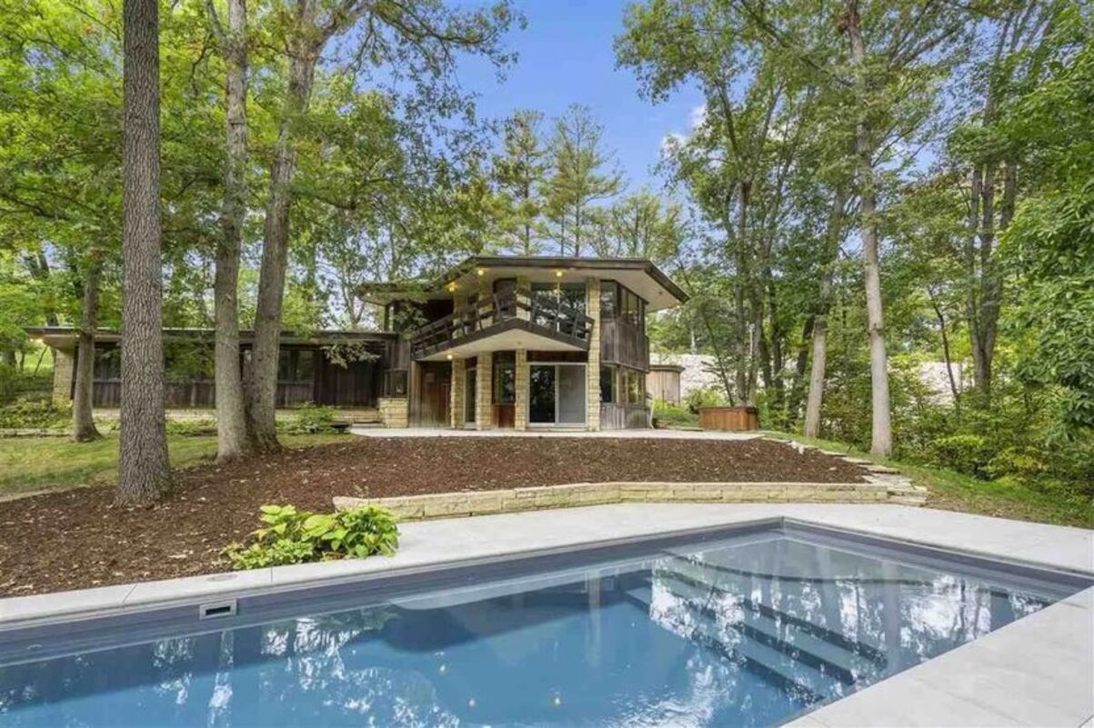 Дом 1950-х годов с оригинальным дизайном - на рынке появилась настоящая капсула времени - Недвижимость Дом 1950-х годов с оригинальным дизайном - на рынке появилась настоящая капсула времени - Недвижимость