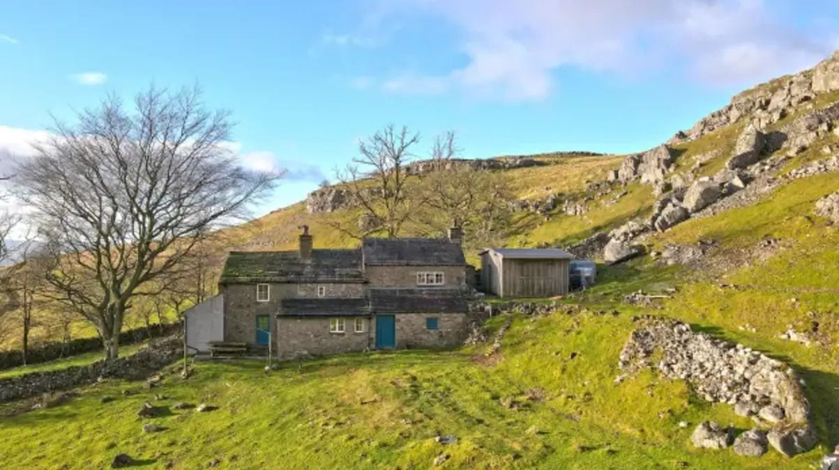 Найвіддаленіший будинок у Британії - як виглядає та скільки коштує - Нерухомість