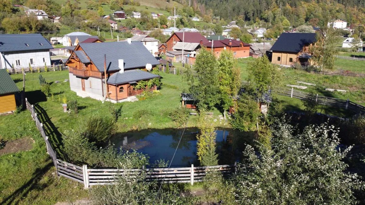 Дом в Карпатах - сколько стоит уютный коттедж с озером в Криворовне - Недвижимость Дом в Карпатах - сколько стоит уютный коттедж с озером в Криворовне - Недвижимость