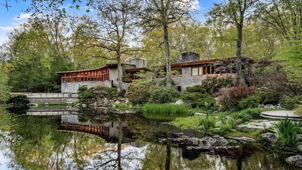 Творение архитектора - этот дом просто поражает каждой деталью - Недвижимость Творение архитектора - этот дом просто поражает каждой деталью - Недвижимость