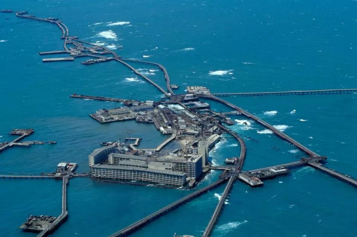  Місто Нафтове Каміння - що це за поселення в морі, яке під загрозою затоплення - Нерухомість