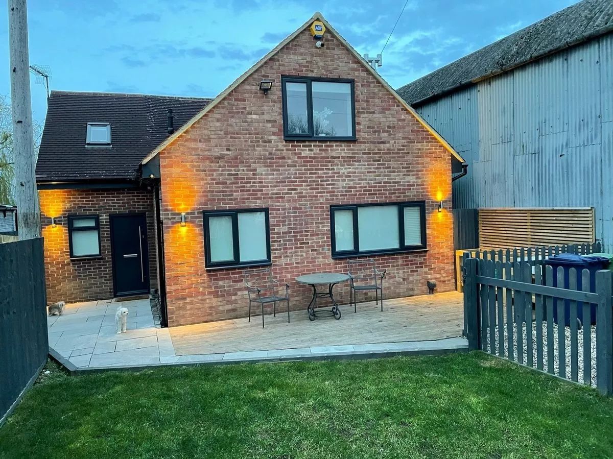 На перетворення житла пара витратила кілька років На перетворення житла пара витратила кілька років