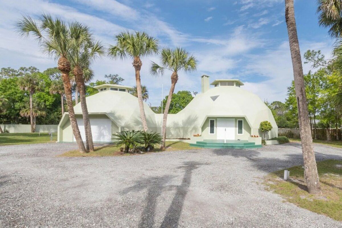 Будинок з подвійним куполом - ця нерухомість у Флориді справді вражає - Нерухомість