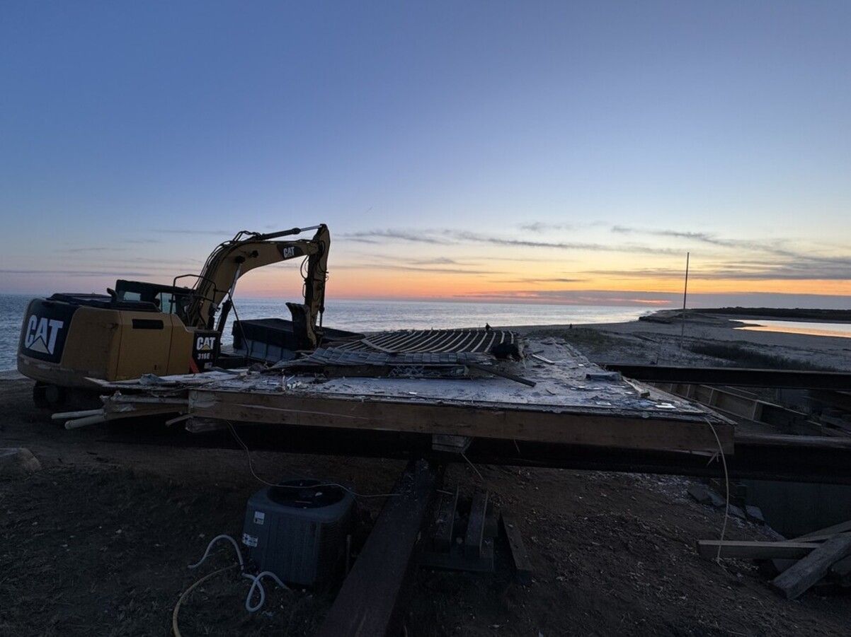 Дом миллиардера в США снесли бульдозером - что произошло - Недвижимость Дом миллиардера в США снесли бульдозером - что произошло - Недвижимость