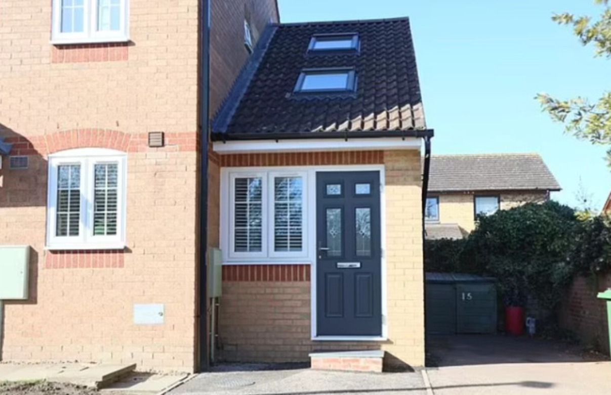 Гараж переоблаштували на чудовий будиночок - фото зсередини - Нерухомість Гараж переоблаштували на чудовий будиночок - фото зсередини - Нерухомість