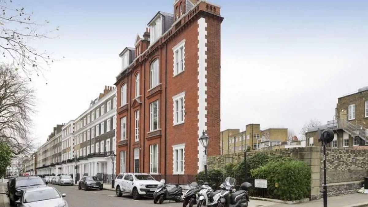 Вузька квартира в Лондоні - помешкання шириною 2 метри продають за велику суму - Нерухомість Вузька квартира в Лондоні - помешкання шириною 2 метри продають за велику суму - Нерухомість