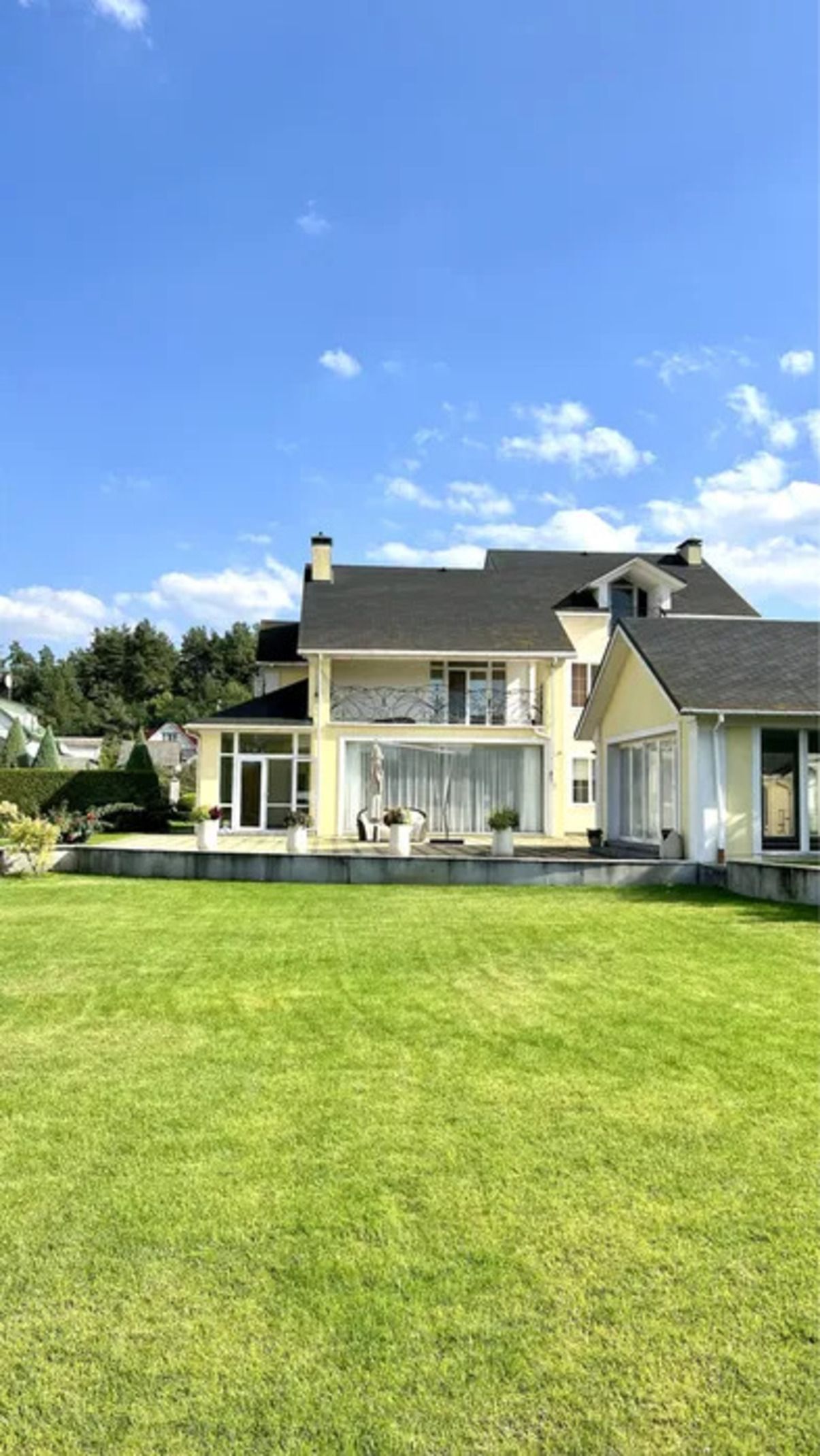 Роскошный дом в Ирпене - сколько стоит и как выглядит самое дорогое жилье - Недвижимость Роскошный дом в Ирпене - сколько стоит и как выглядит самое дорогое жилье - Недвижимость