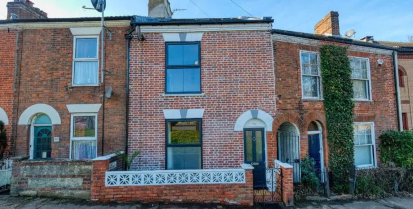 Стеклянная ванная комната в спальне - это дизайнерское решение шокировало всех - Недвижимость Стеклянная ванная комната в спальне - это дизайнерское решение шокировало всех - Недвижимость